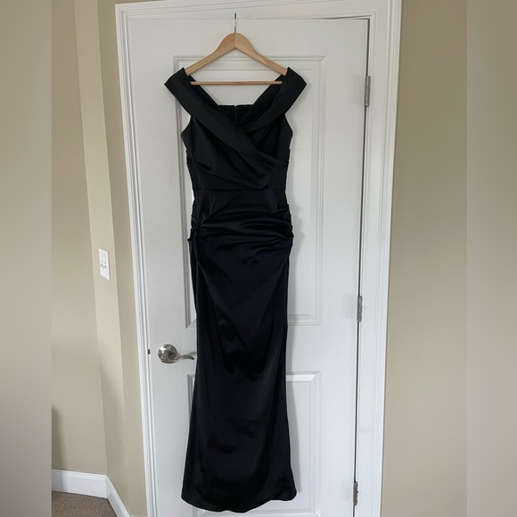 Rickie Freeman For Teri Jon Pleated Off-Shoulder Satin Column Gown - Picture 8 of 15